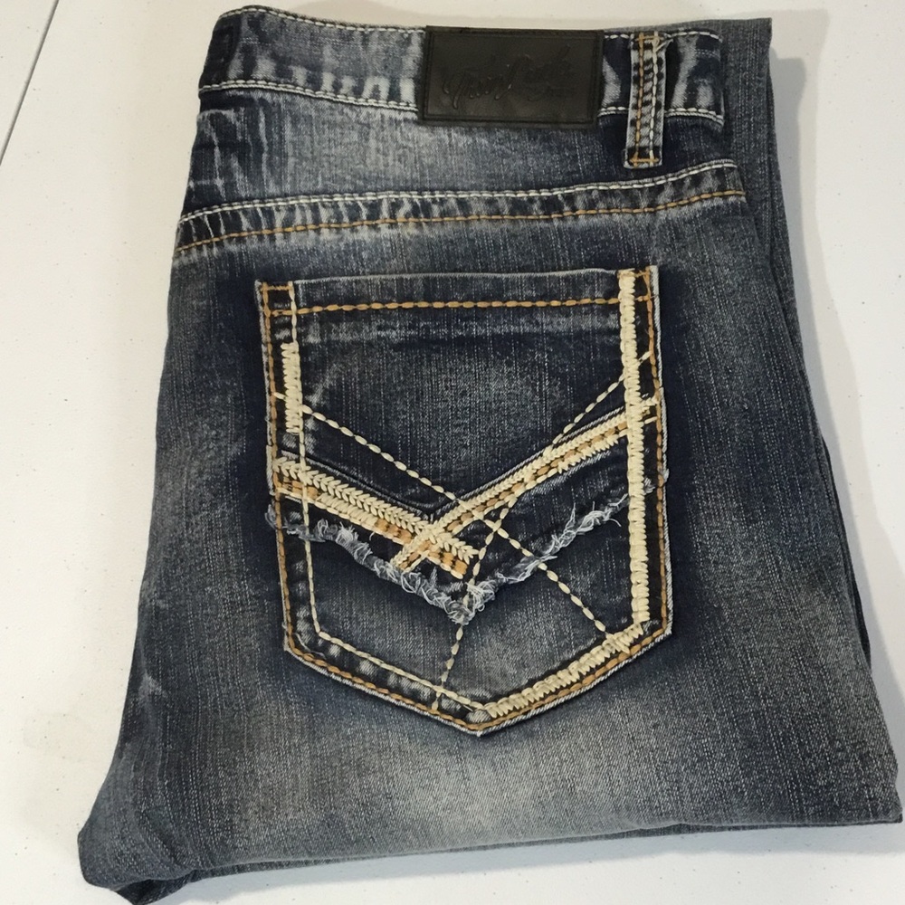 True Luck Jeans - Picture 10 of 10
